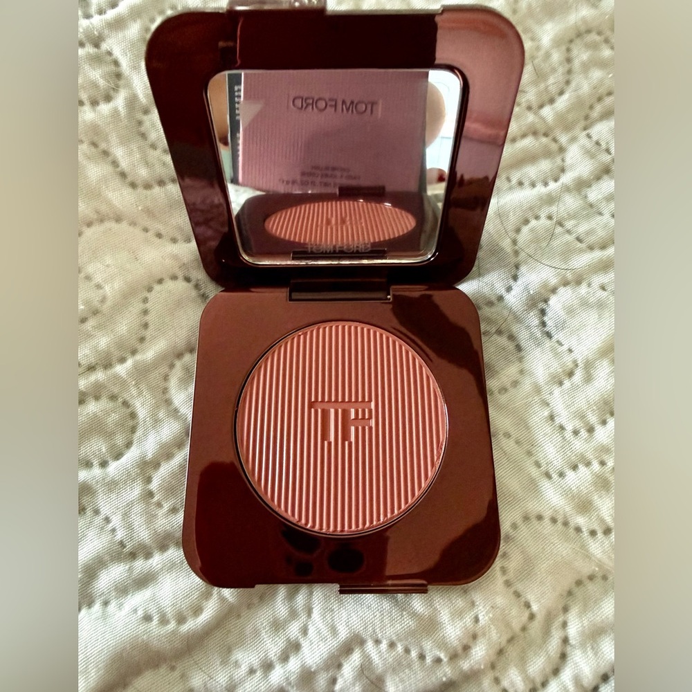Tom Ford Crème Blush (01 Café Blush)
